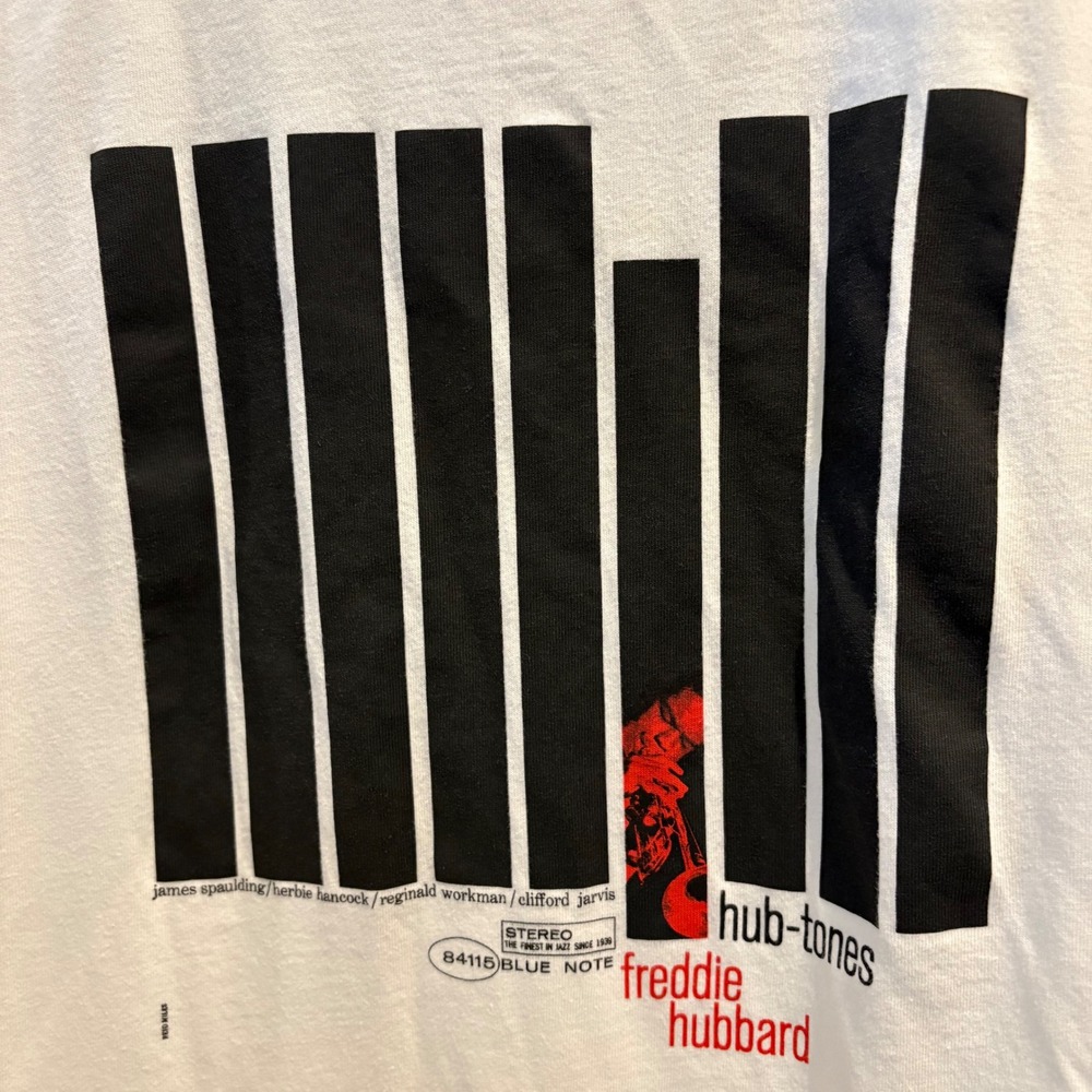 UNIQLO UT x Blue Note Records Freddie Hubbard Hub Tones Graphic T Shirt White XS - Picture 6 of 13